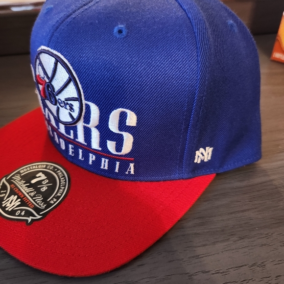 Mitchell & Ness 76ers Philadelphia Sixers Fitted Hat Size 7 3/8 - Picture 4 of 7